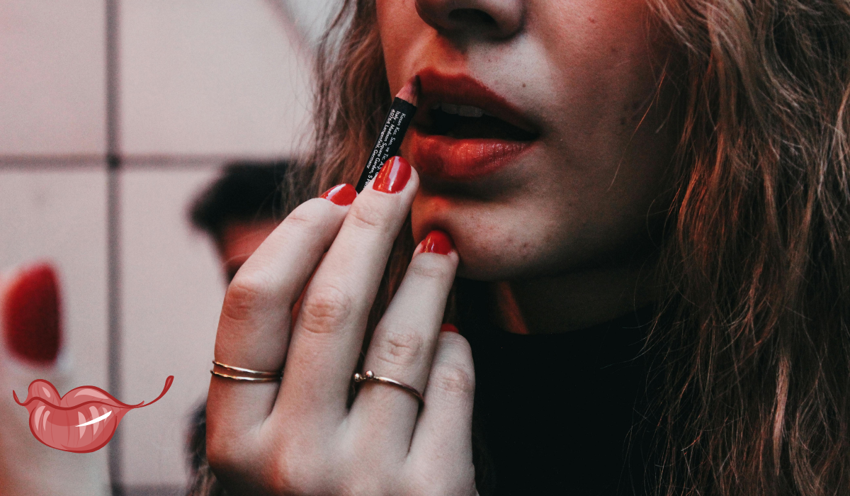 Who invented lip liner guide